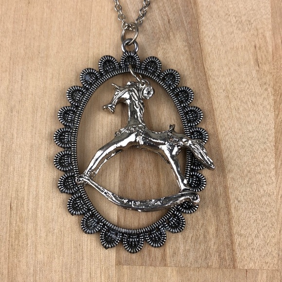 Retro Rock horse necklace , 30”, come with a box - Picture 6 of 6